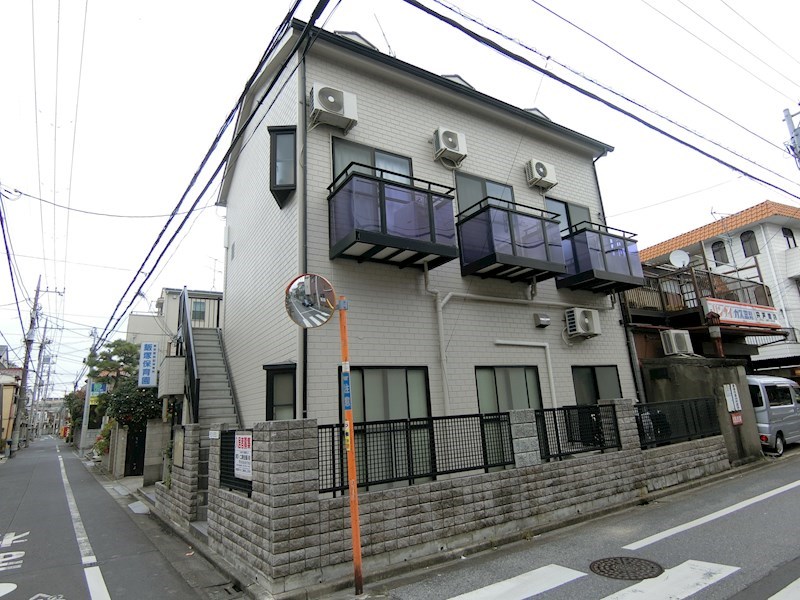 モンリヨン  外観写真