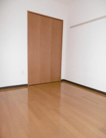 アーネスト ベッドルーム