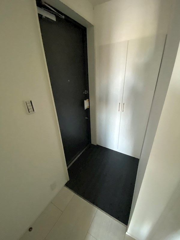 ハピネス平井  玄関