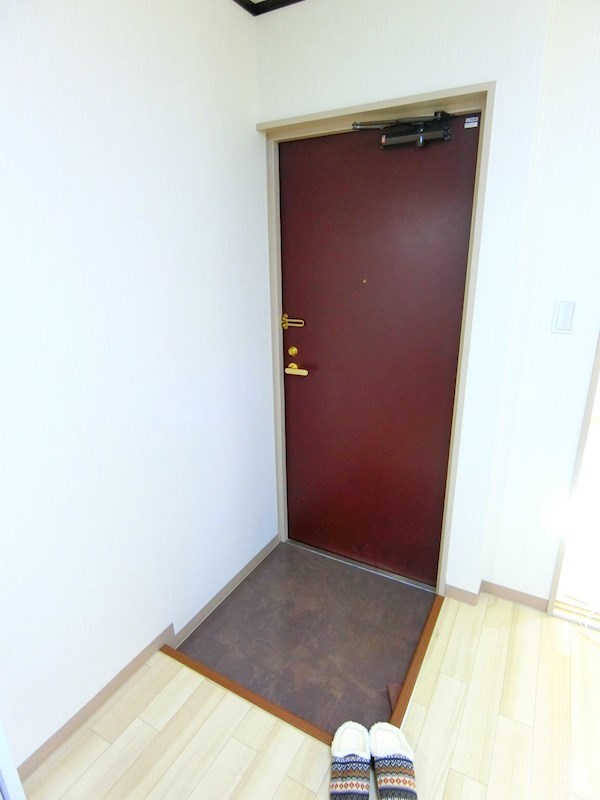 金子マンション  玄関