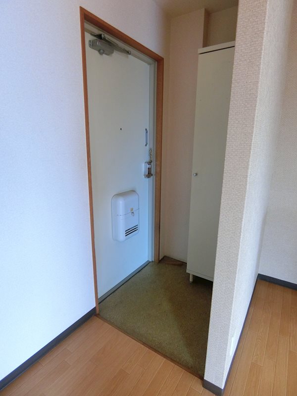 町屋パークサイド居串 玄関