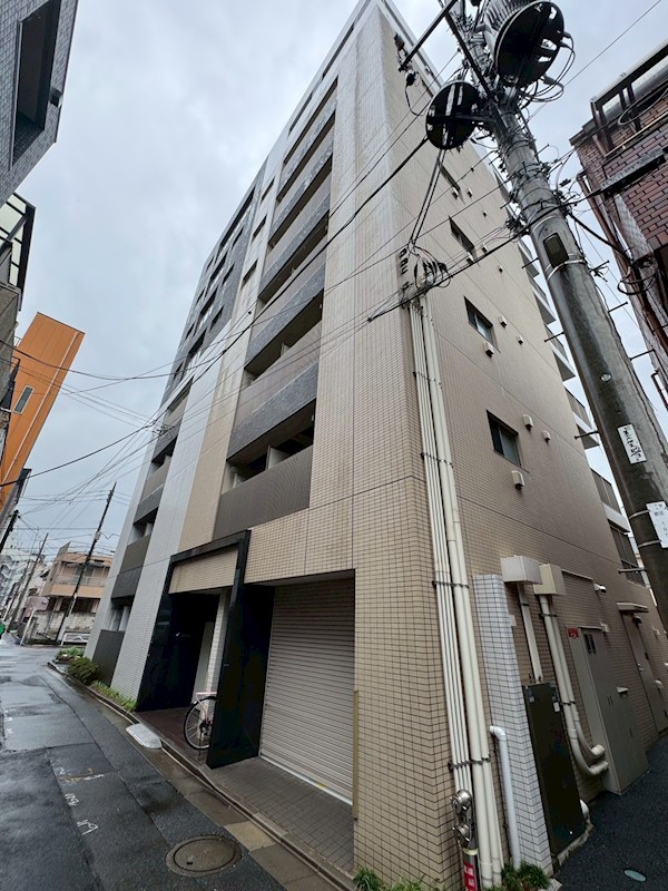 エムロード 外観