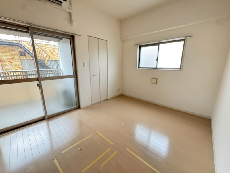 エムロード リビング