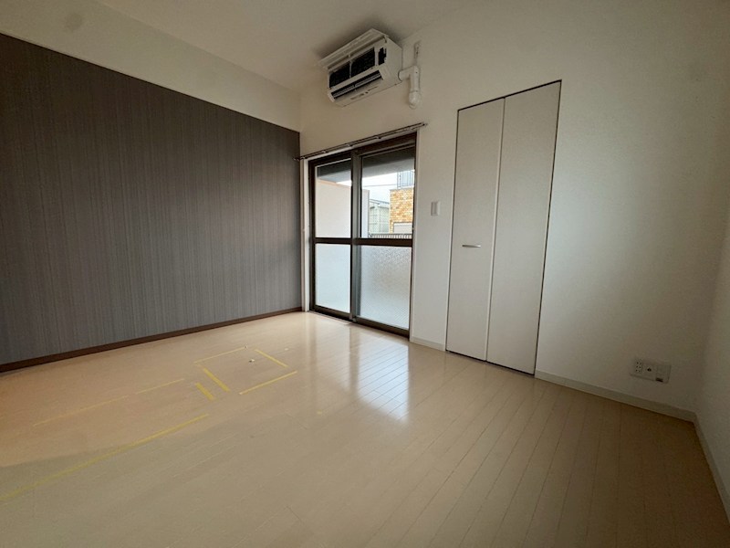 エムロード ベッドルーム