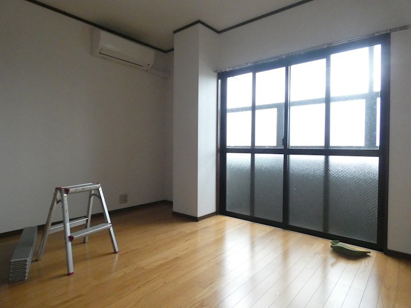 ハイクレスト海老原No3 リビング