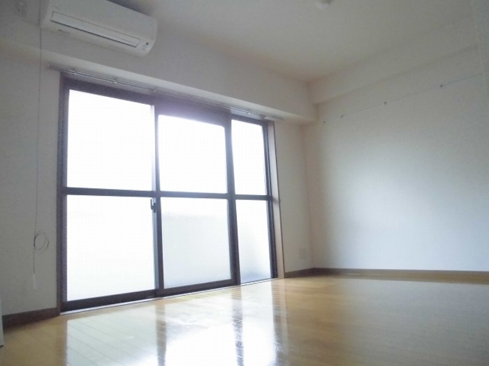 シャンティオン  ベッドルーム