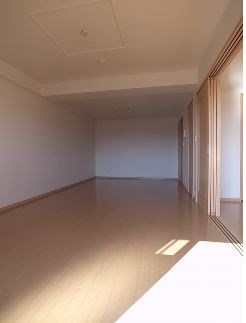 イーストエクラン その他6