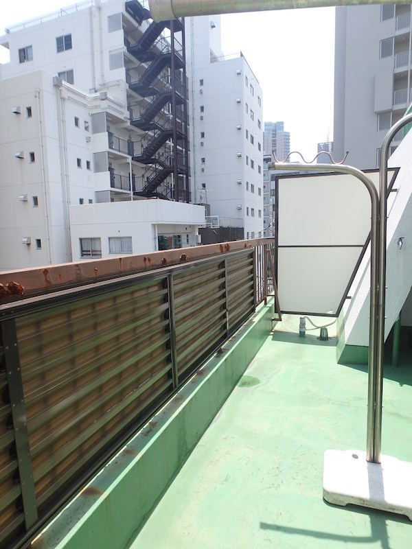 行平コーポラス ベランダ