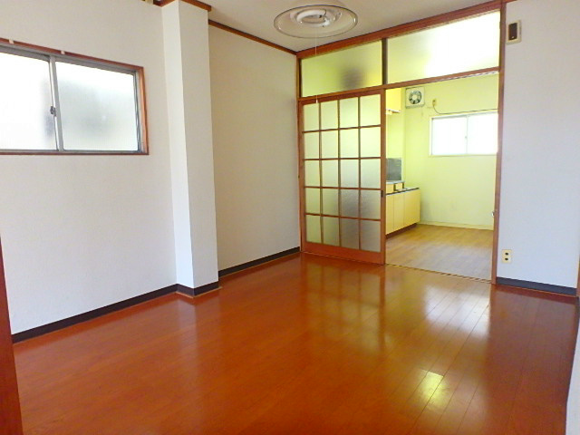 マンション松村 ベッドルーム