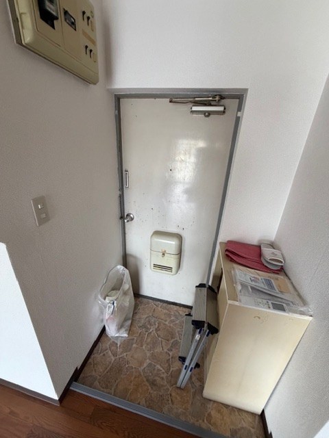 コーポラス上田 玄関