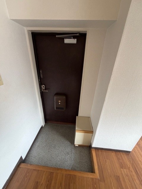 プランドール上田 玄関