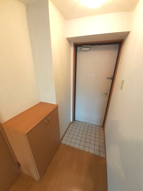 シャトーノール梅島  玄関