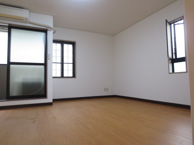 白稜ハイム    リビング