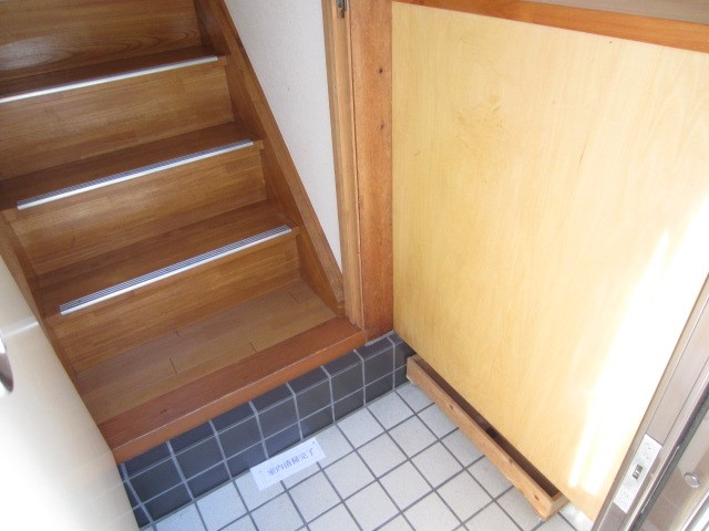 徳江ハイツ 玄関