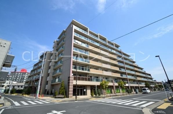 ロイヤルパークス梅島 外観