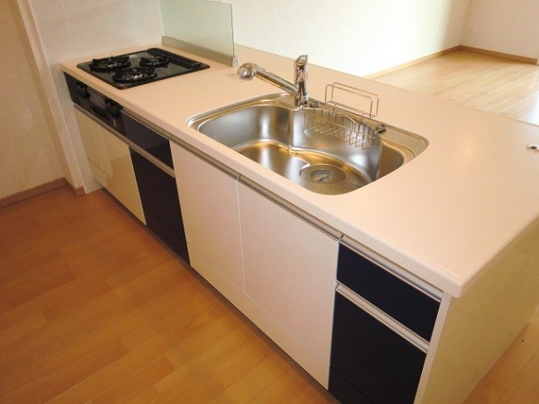 ロイヤルパークス梅島 キッチン