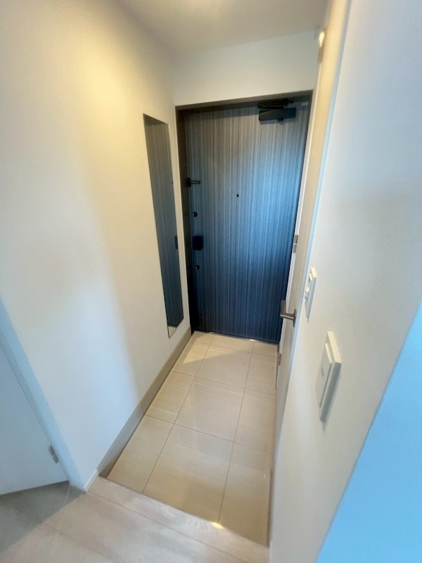 クレストコート北千住レジデンス  玄関