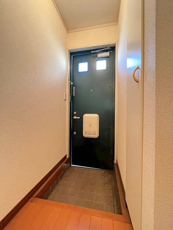 プルミエ葛西C 玄関