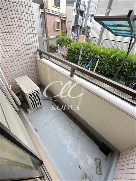 パインニードル ベランダ