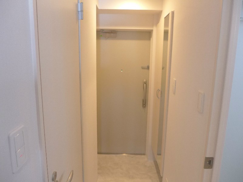 REX(レッキス)  玄関