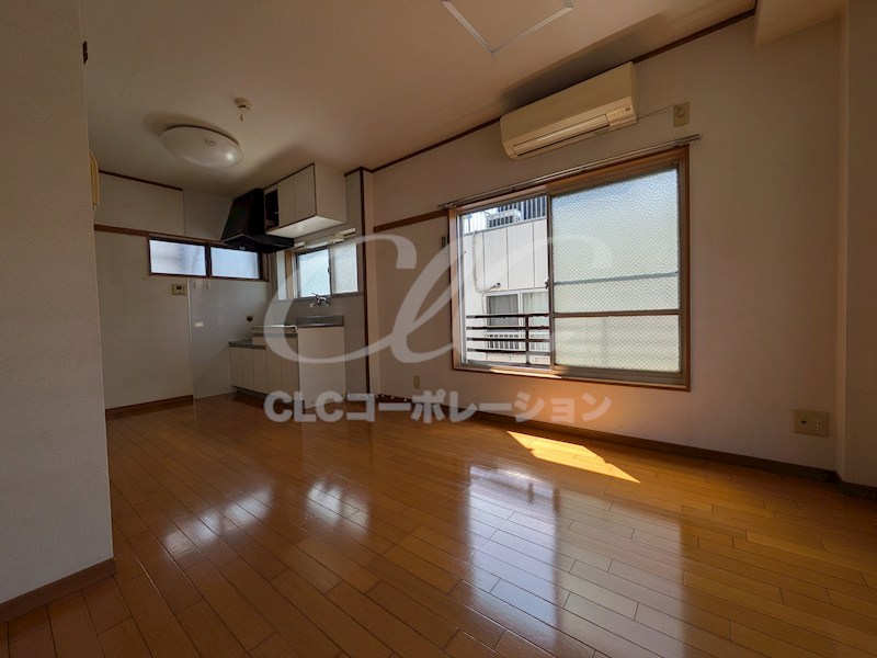 第二新堀ビル リビング