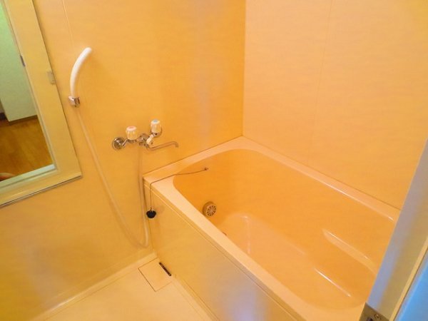 ラウンドタワーオペリア 風呂画像