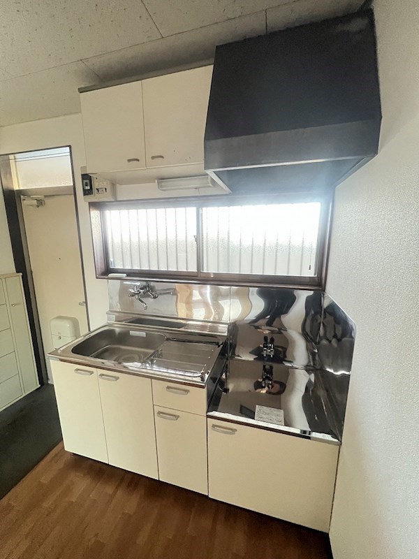 サンバース　ＳＵＮ・ＢＡＴＨ キッチン