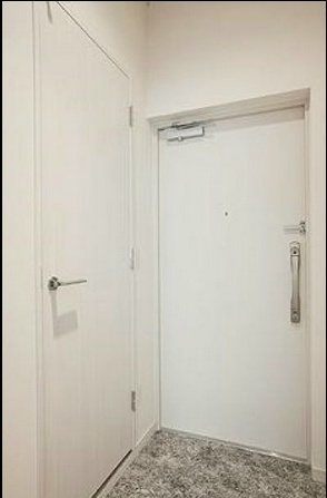 クレアールフレスカ  玄関