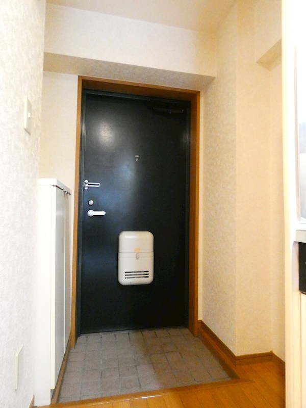 ケーアイビル南行徳 玄関