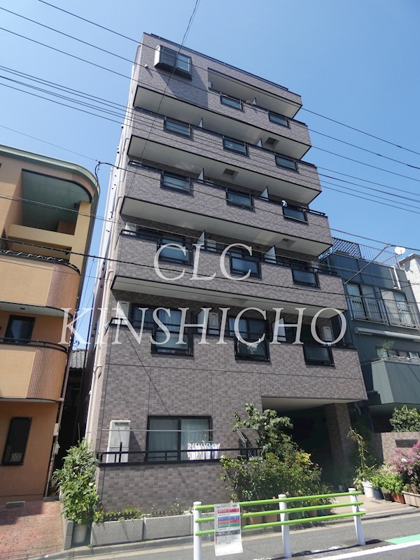 Ｇｌｏｒｉｏｕｓ　Ｂｕｉｌ 外観