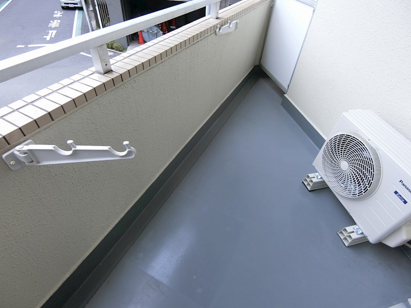 ウェザーコックコンノ  ベランダ