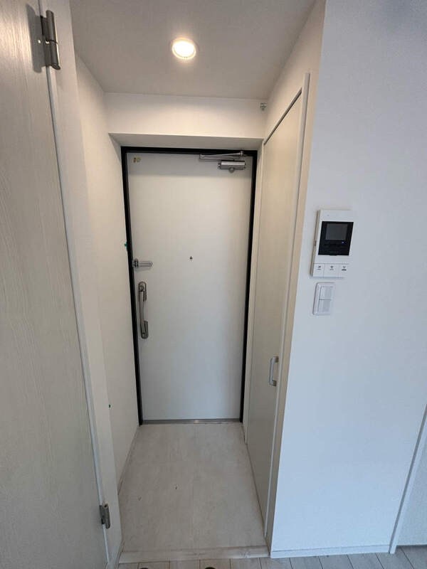 N-house北千住 玄関