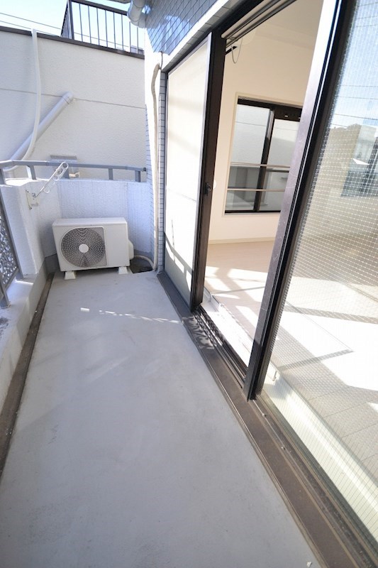 ワコーレ千住Ｂ棟   ベランダ