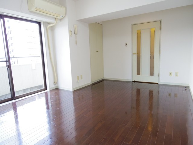 シャロン神谷陸橋 リビング