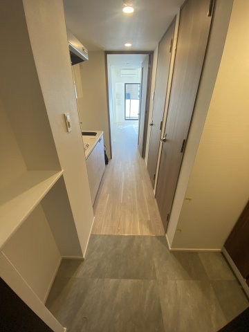 プラウドフラット月島アベニュー 玄関