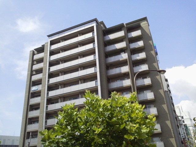 レニエ・ラ・ヴェルトゥ 外観