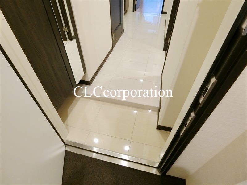 グランパレス東京八重洲アベニュー 玄関