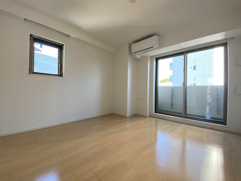 ラティエラ王子飛鳥山 リビング