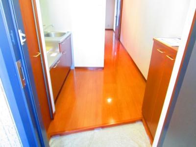 エスペランサ・アヤ 玄関