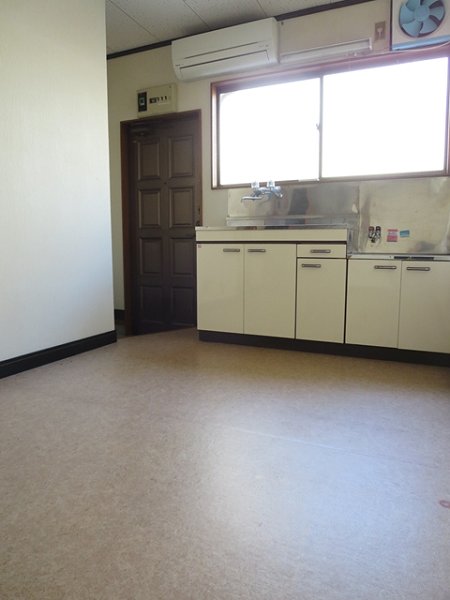 矢吹ハイツ   リビング