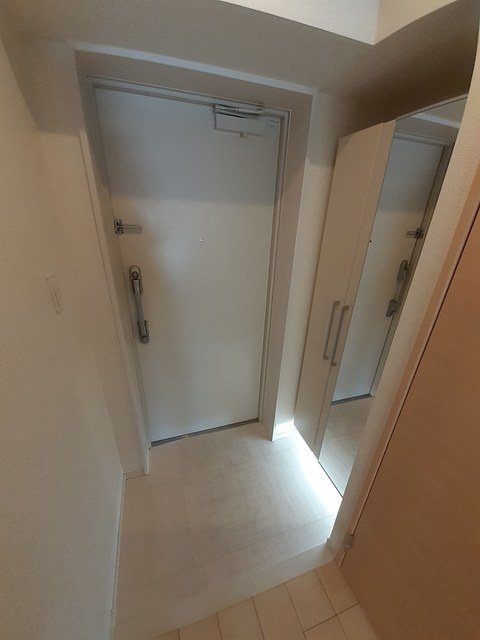 プラシード 玄関