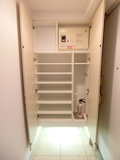 エクセレンシア駒込 玄関