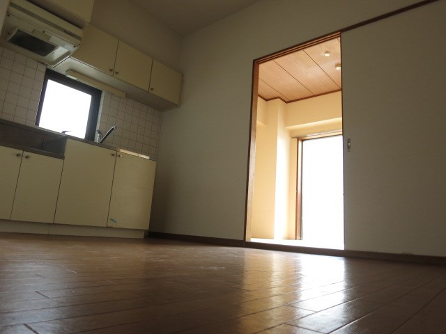 サンフィールド町屋 リビング