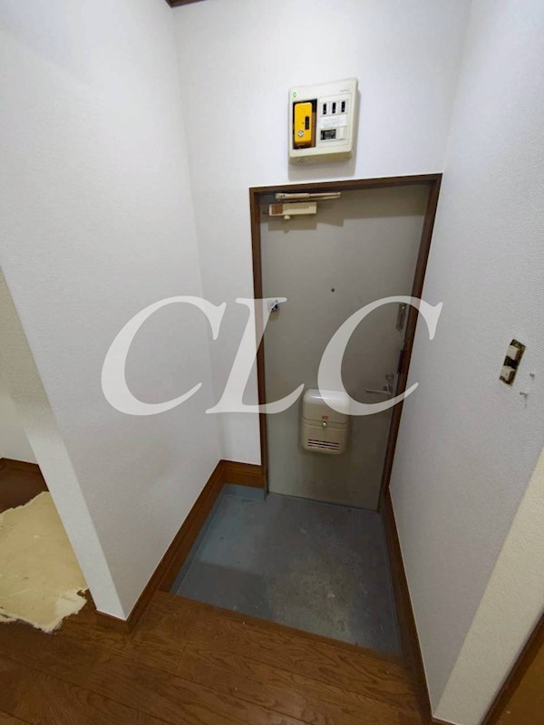 ロングハイツ 玄関