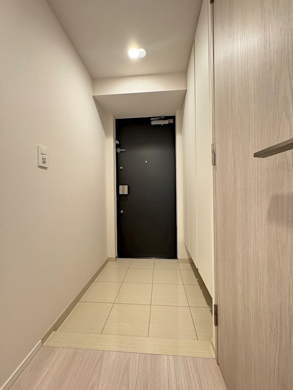 プレディアコート西葛西 玄関