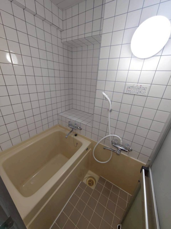 クリスタル３ 風呂画像