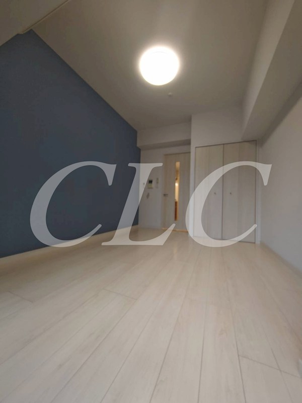 シュールフローレ リビング