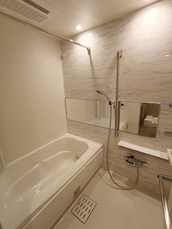 ザ・ライオンズフォーシア町屋  風呂画像