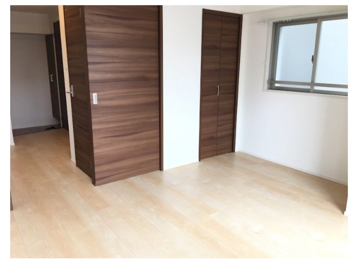 ル・プラターヌ リビング