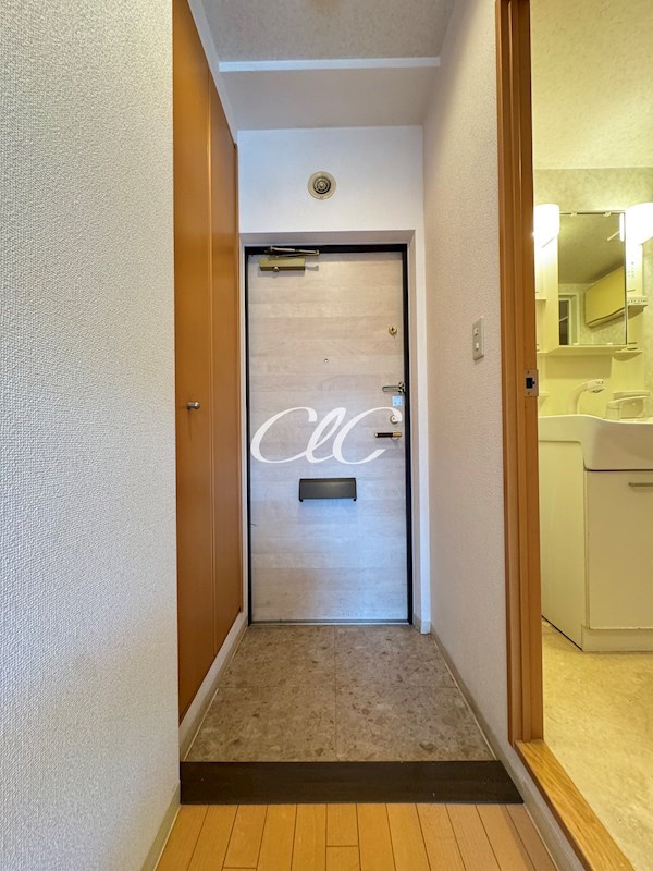 Primavera uno 玄関